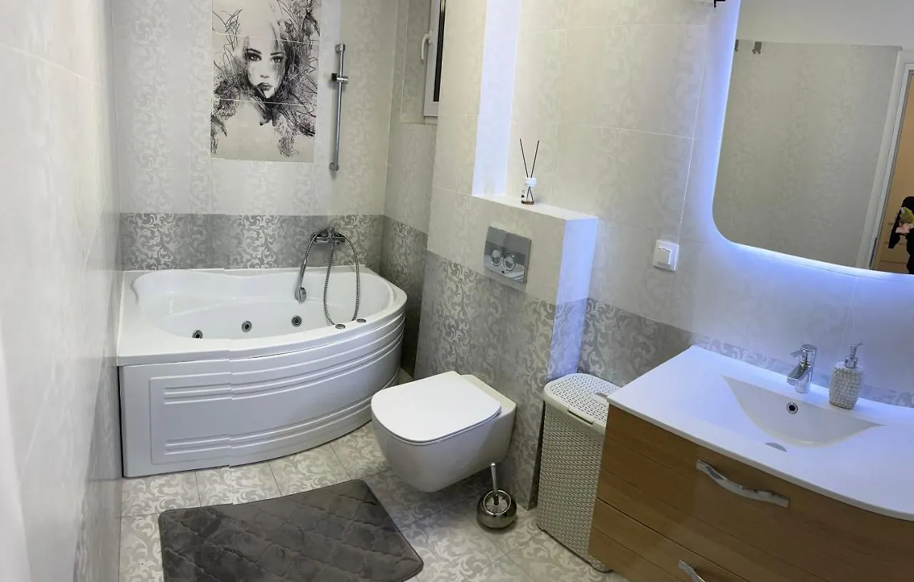 Lectorului Residence 3 Rooms Colosseum Mall Boekarest Roemenië